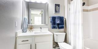 Avana on Broad Avana on Broad Gallery 6