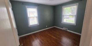 Audubon-Downriver Neighborhood 3+ bedroom, 1 bath corner lot with large, fenced yard Audubon-Downriver Neighborhood 3+ bedroom, 1 bath corner lot with large, fenced yard Gallery 13
