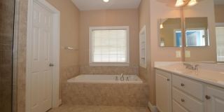 43076 LA RIVA DR Gallery 5