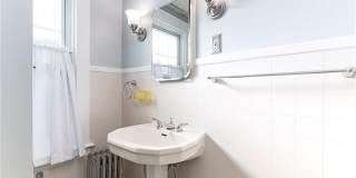 30 Taft Avenue unit: 2 Gallery 20