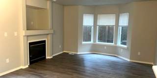 Fully renovated Renton Highlands 3-bedroom, 2.5 bath, 1234asf townhome. Gallery 9
