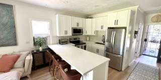 Beautiful 2 bed 1 bath Pohailani Condo Gallery 18