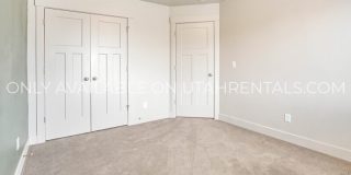 76 W 400 S Gallery 13