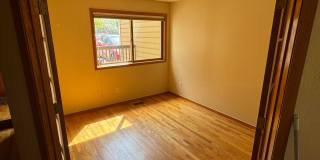 AMAZING LOCATION 3 Bed 2.5 Bath Townhome in Boulder near Campus Gallery 8