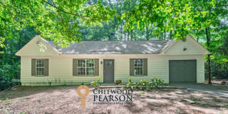 Updated Ranch on 1.6 Acres in Senoia. East Coweta Schools! Gallery 1