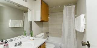 Cricket Hollow Gallery 29