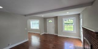 4094 University Drive Gallery 4