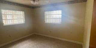 2934 Sw 11th St Gallery 1