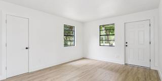 Charming Remodeled 4-Bedroom Home in Pensacola Gallery 5