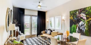 Fountain Pointe Las Colinas Gallery 44