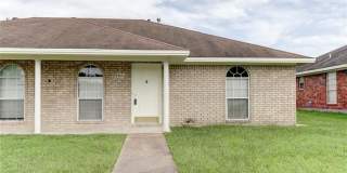 902 Kalanchoe #B Court 902 Kalanchoe #B Court Gallery 2