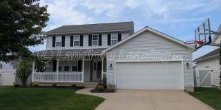 Charming Colonial with Modern Updates in a Quiet Cul-de-Sac Gallery 1