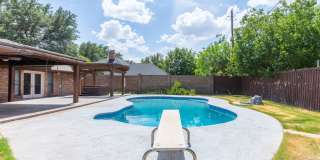 3/2.5/2 with a POOL!  FAIRWAY OAKS! Gallery 51