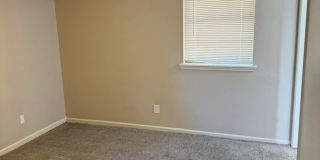 Beautiful Fully Remodeled 3 bedroom in the Heart of Broken Arrow Gallery 23
