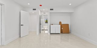 15920 Northwest 17th Court Gallery 34