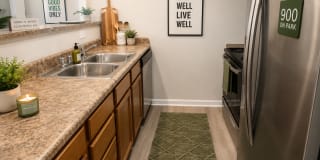 900 on Park Apartments Gallery 7