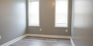 2120 N Fulton Ave Gallery 15