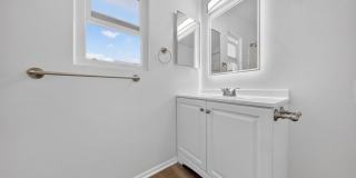 400-420 N. Oakland Ave. Gallery 40