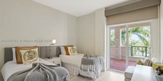 2442 Fisher Island Dr Gallery 26