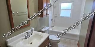 Charming Three Bedroom Ranch Gallery 11