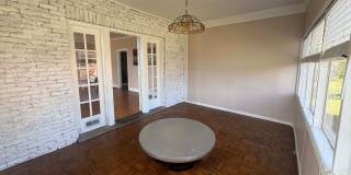 5BR/2.5 Bath in Prime 12 South | Park-Facing | Two Sunrooms | Walkable Luxury Living Gallery 53