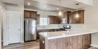 3 Bed Townhome - Provo Slate Canyon Gallery 1