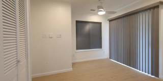 Updated Large 3 bedroom 2 bathroom home Gallery 25