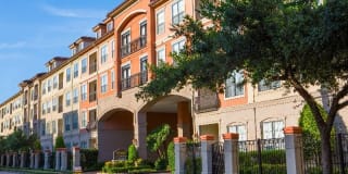 Jackson Hill Gallery 52