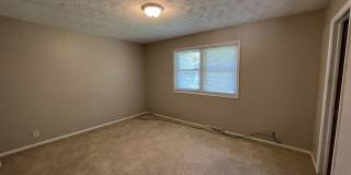 15112 Lincoln Cir – 3 Bed/2 Bath Split Entry in Millard School District | Fireplace, Deck, Fenced Yard Gallery 10