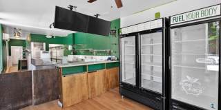 1401 RIVERSIDE Avenue Gallery 28