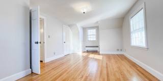 40 Walter Street unit: 1 Gallery 22