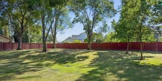 1446 Chateau Cmn unit: 104 Gallery 20