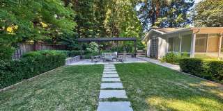 Gorgeous 4 Bedroom PLUS Spacious Bonus Room with Pool in Desired Alamo Neighborhood Available Now! Gallery 48