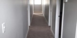 Newer Construction---7 Bedroom Available for Prelease in York Neighborhood! With a Signed Lease Receive a $2,000 gift card !!! Gallery 8