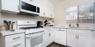 Sunstone Place Gallery 11