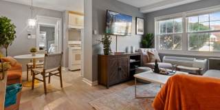Plug and Play Luxury Condo Next to the Metro: Parking & Utilities Included Gallery 9