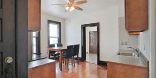 4 Bedroom , 2 Bath Newly Renovated house - Right off of High St Gallery 13