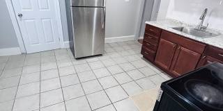 1221 Lindley Avenue - 2 Gallery 4