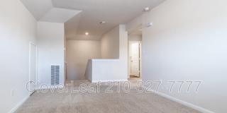 2126 Silver Maple Gallery 28