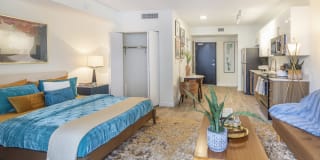 Alameda West Gallery 31