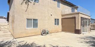 Spacious 5 Bedroom, 3 Bathroom Home in Stockdale Ranch Villas! Gallery 34
