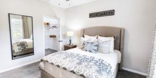 Pointe at Suwanee Station Gallery 35