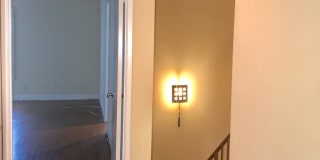 Beautiful and spacious multilevel townhouse in model home condition Gallery 22