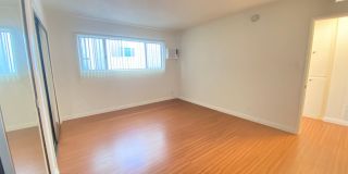 3755 Mentone Gallery 17