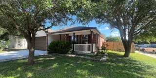 Move-In Ready 4-Bedroom Home Near Tesla, Airport & Downtown Austin Move-In Ready 4-Bedroom Home Near Tesla, Airport & Downtown Austin Gallery 3