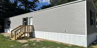 3525 E. Elizabethtown Rd. Gallery 1