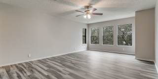 Spacious 3-bedroom home in the highly desirable Parkwood Subdivision Gallery 21