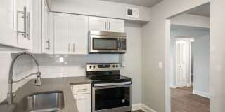 Pendleton Heights Apartments Gallery 4