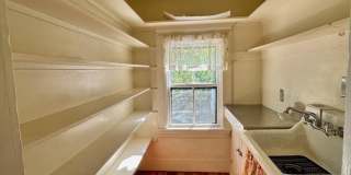 984 Chestnut Gallery 3