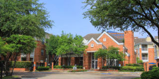 Kensington Square Gallery 41